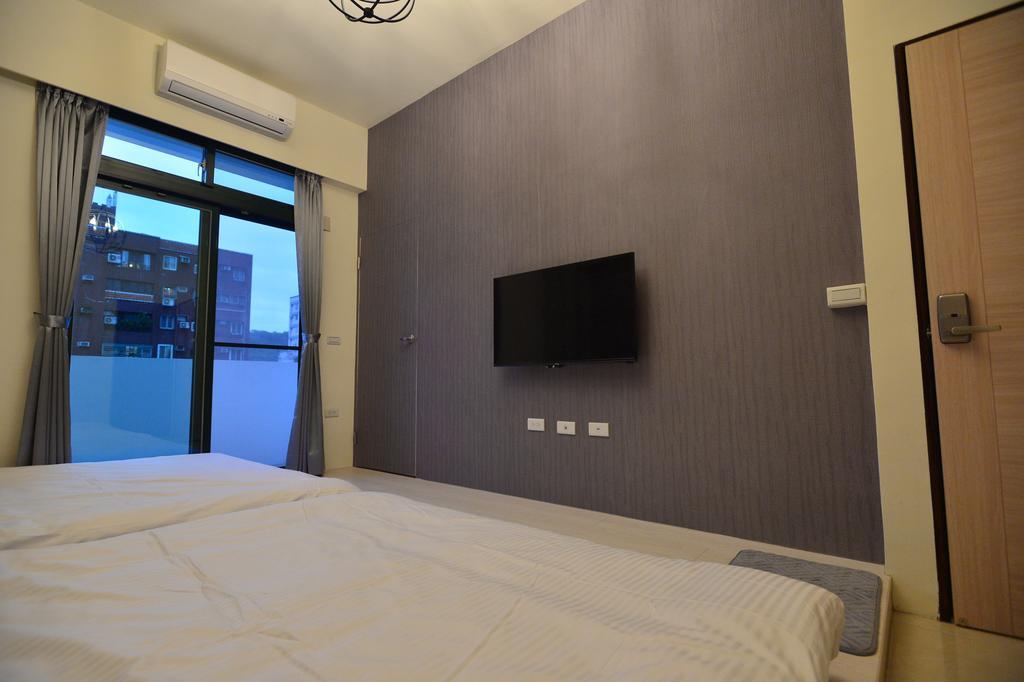 Just Walk Backpacker Hostel Хуалянь Номер фото